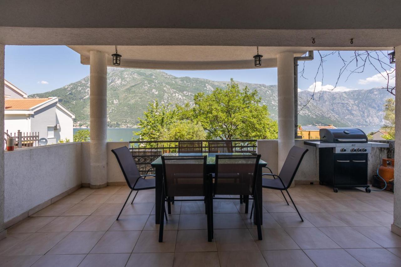 Ana Apartment Kotor Exteriör bild